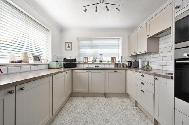Kitchen/Dining