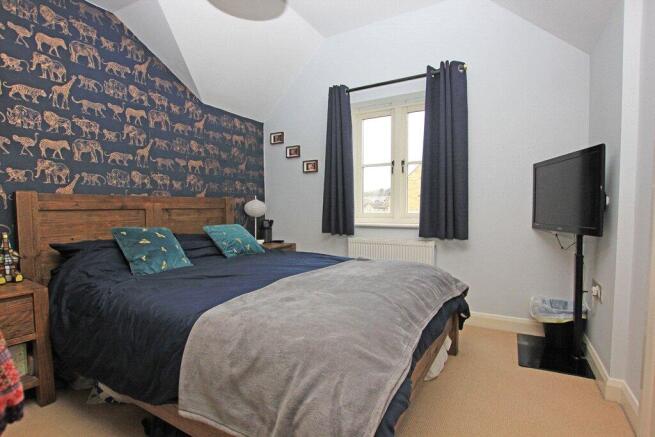 4 bed Terraced for sale Image 9