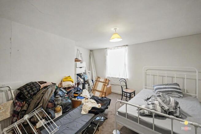 2 bed Terraced for sale Image 9