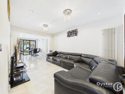 Uppingham Avenue, Stanmore, HA7