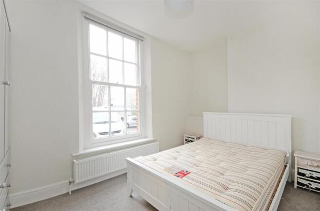 Bedroom 1.JPG