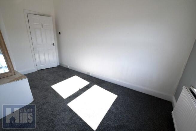 2 bed Flat to rent Image 5