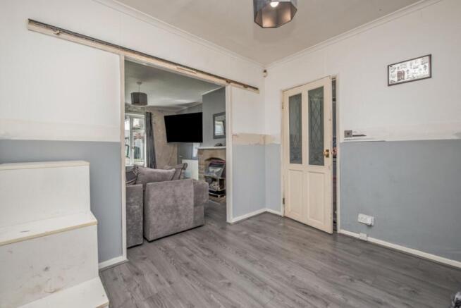 3 bed Semi-Detached for sale Image 4