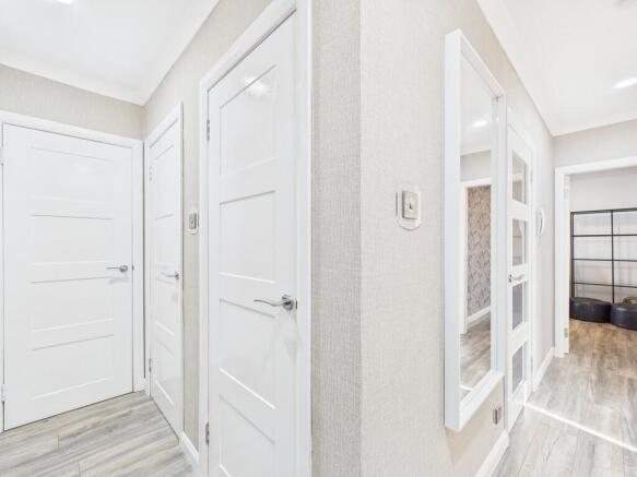 CAM05526G0-PR0058...