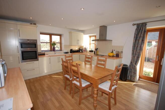 Dining Kitchen