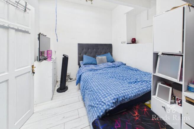 5 bed End of Terrace for sale Image 12