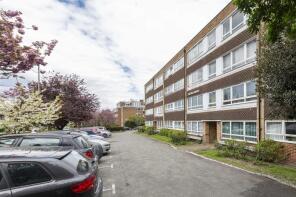 Flat 22, 19 21 Fairlawns, Putney Hill, London SW15 6BD