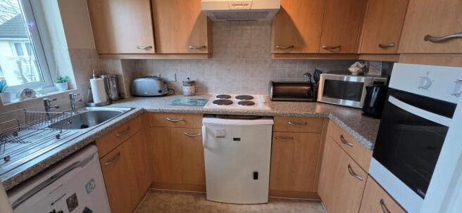 apt 25 smithy court 5.jpg