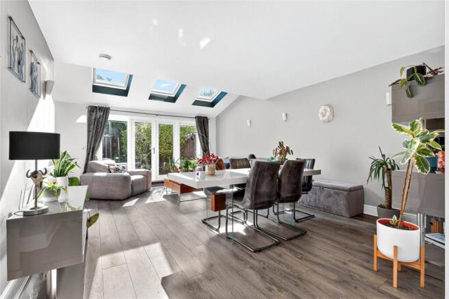 Living/Dining Room
