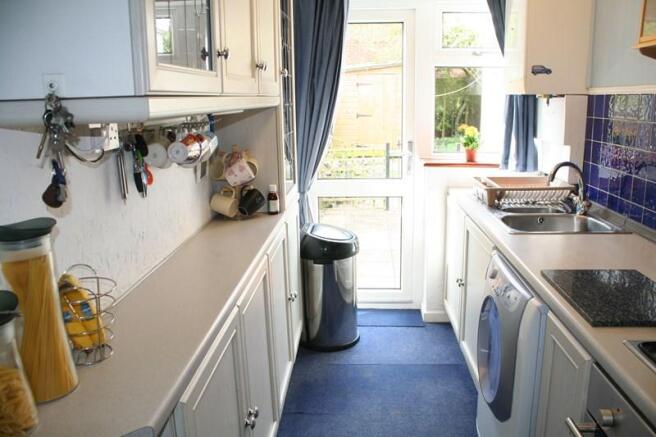 Photo 10