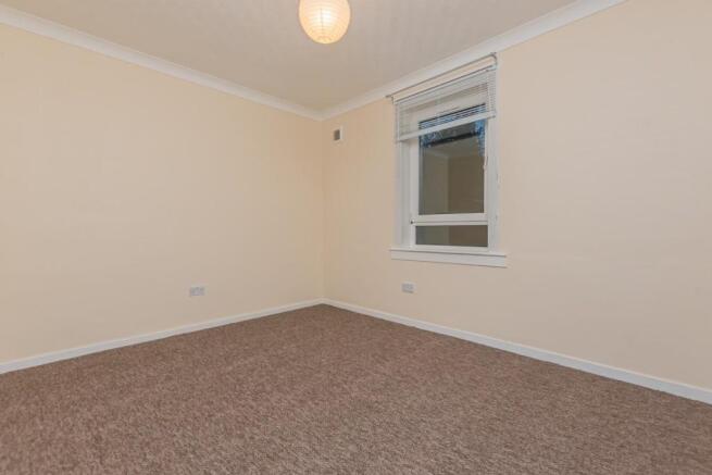 13. Bedroom 2 (1).jpg