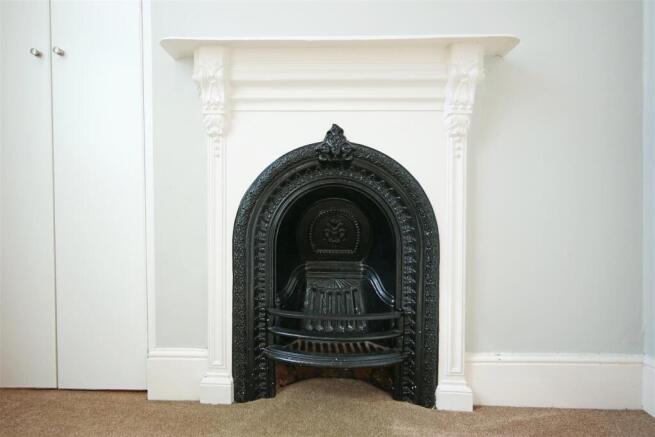 2 bed Terraced for sale Image 11