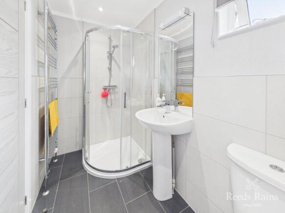 2 bed Bungalow for sale Image 11