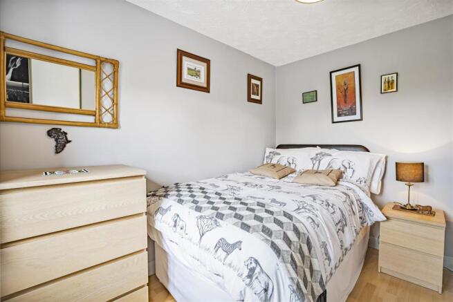8507228-interior28.jpg