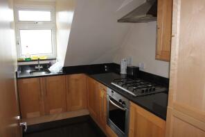 Flat 4, 199 203, High Street, Beckenham BR3 1AH