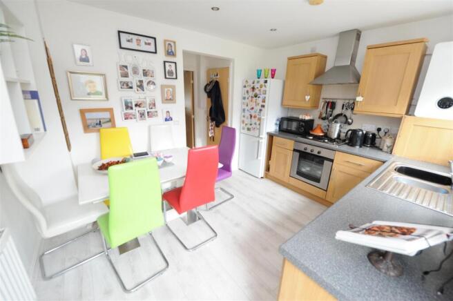 2 bed Town House for sale Image 7