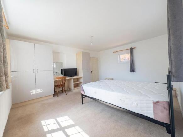 image.jpg
