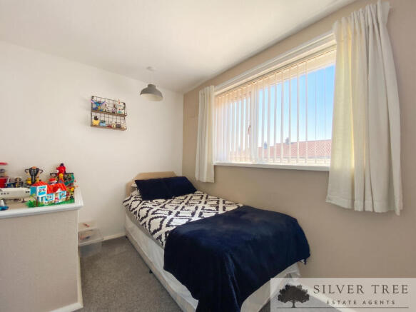 3 bed Terraced for sale Image 7