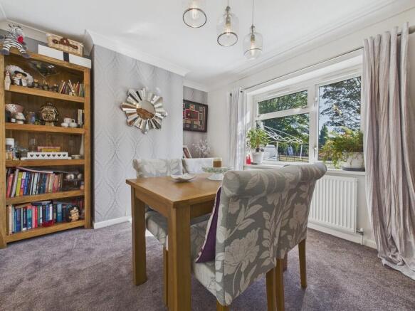 CAM04273G0-PR0154...