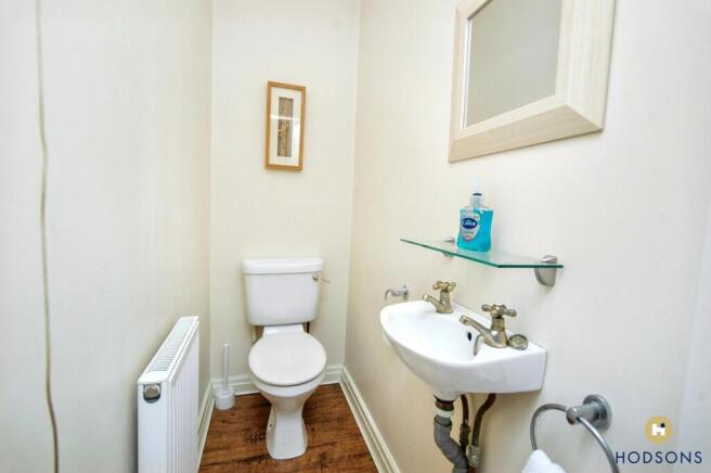 3 bed Semi-Detached for sale Image 7