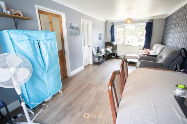 2 bed Terraced for sale Image 6
