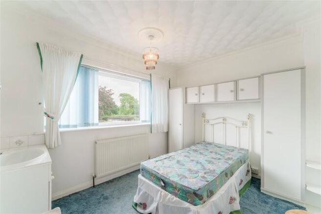 3 bed Semi-Detached for sale Image 8