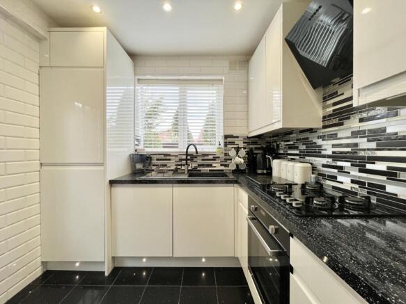 Harper Avenue, Wednesfield photo 5