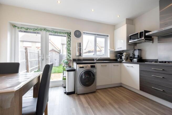 Meadowsweet Road, Leckhampton, Cheltenham, GL53 photo 4