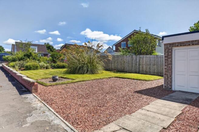12 Bradan Drive, Ayr, KA7 4TQ photo 4