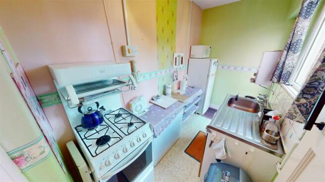 Holly Crescent - Kitchen