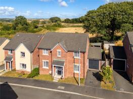 5, Kathleen Grange, Bideford EX39 4FB