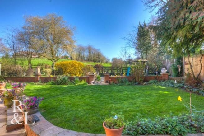 28 Field View (10).jpg