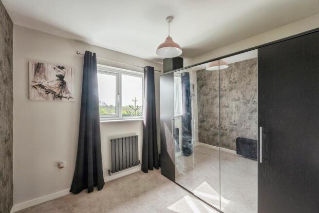 4 bed Detached for sale Image 12