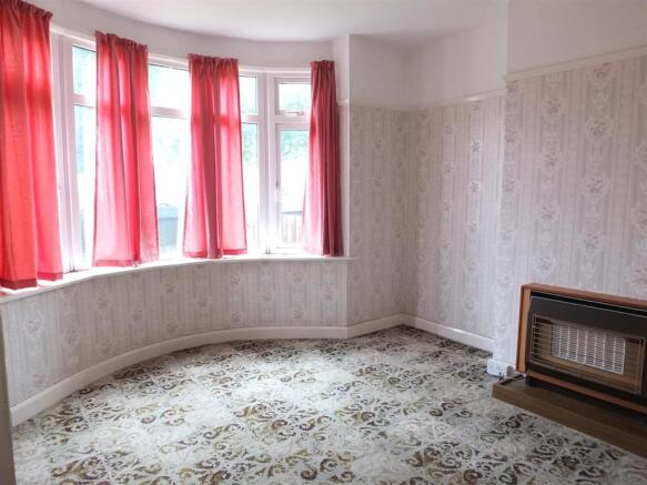 Front Lounge: