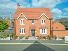 9, Russett Avenue, Nuneaton CV11 6YW