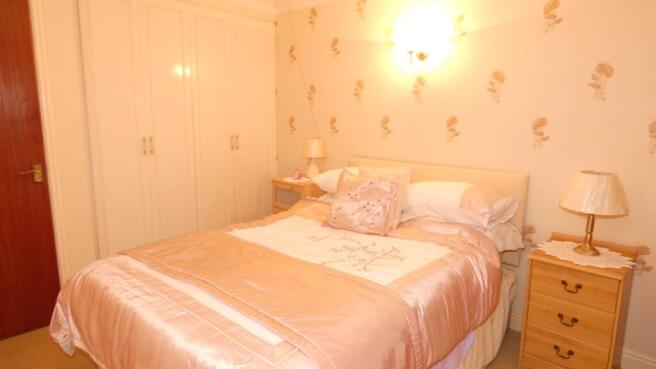 1 bed Retirement Property for sale Image 6