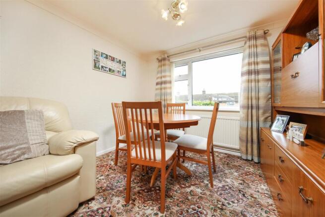 Dining Area.jpg