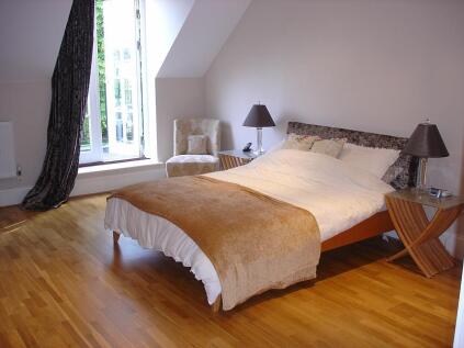 Princess Park Manor, New Southgate, London N11