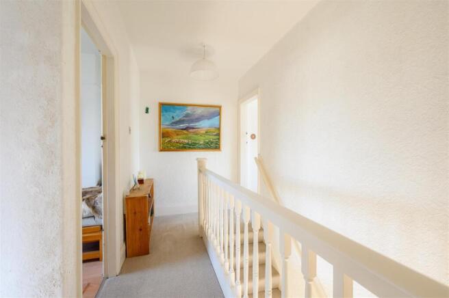 3 bed Semi-Detached for sale Image 12