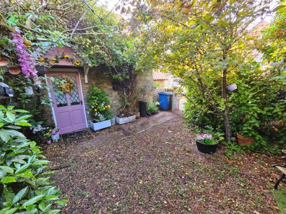 1 bed Cottage for sale Image 9