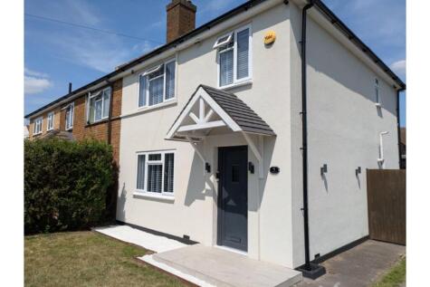 Dunedin Road, Rainham, RM13