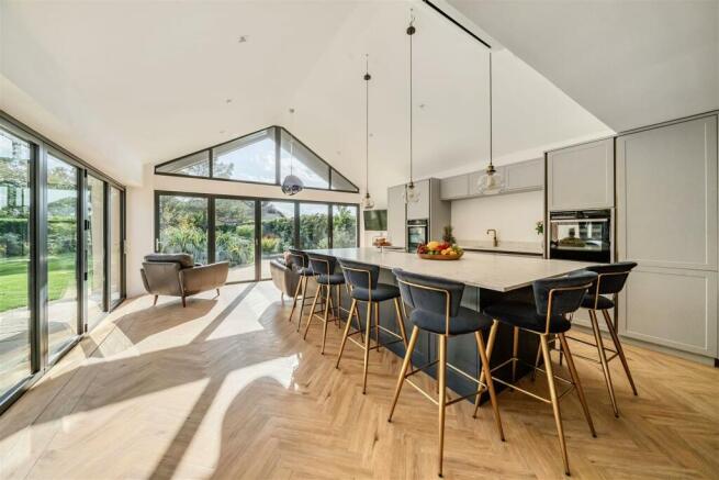Woodland View, West End, Silverstone