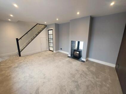 Hardwick Road, Manchester, M31
