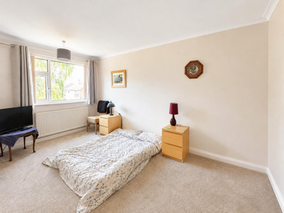 2 bed Apartment for sale Image 7