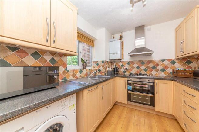 Kitchen 01