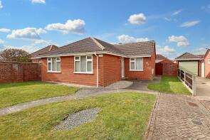 16, Windermere Park, Lowestoft NR32 4UD