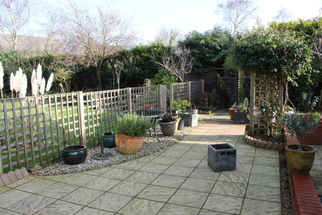 Photo 12