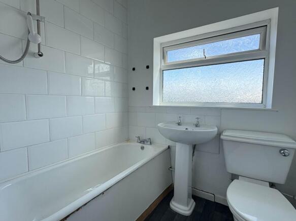 2 bed Terraced for sale Image 11