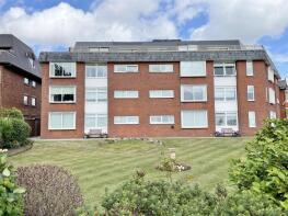 9, High Legh, Marine Drive, Lytham St. Annes FY8 1AU