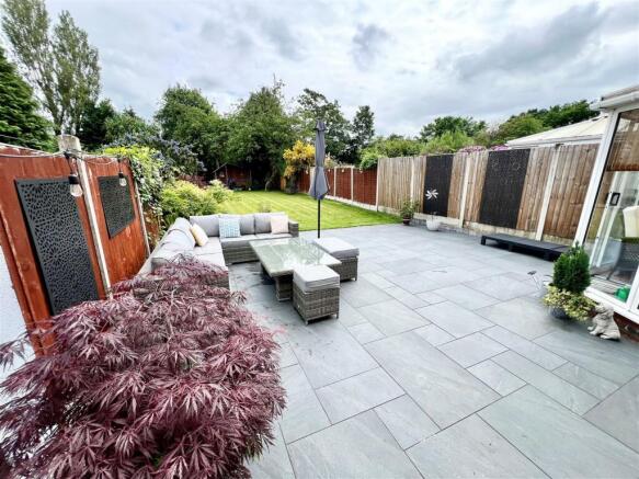 SR120 Garden NEW.jpg